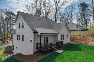 229 Little Brook Dr, Woodstock, GA 30188 - Photo 36