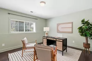 557 Henry Dr, Marietta, GA 30064 - Photo 8