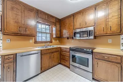 3103 Westbrook Trace, Lawrenceville, GA 30044 - Photo 10