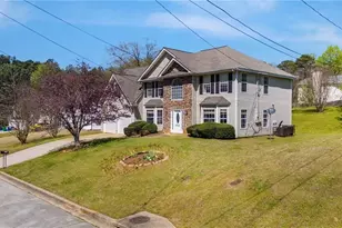 5944 Duren Meadows Dr, Lithonia, GA 30058 - Photo 2