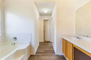 5944 Duren Meadows Dr, Lithonia, GA 30058 - Photo 32