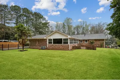 2467 Leslie Drive NE, Atlanta, GA 30345 - Photo 34