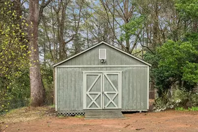 2467 Leslie Drive NE, Atlanta, GA 30345 - Photo 36