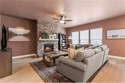 5070 Sierra Creek Drive, Hoschton, GA 30548 - Photo 4