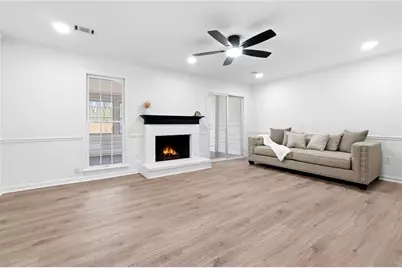 2920 Governors Court, Marietta, GA 30066 - Photo 4