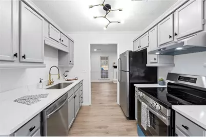 2920 Governors Court, Marietta, GA 30066 - Photo 8