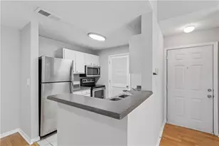 309 Granville Ct, Atlanta, GA 30328 - Photo 16