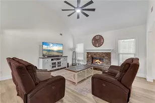 5820 Rolling Oaks Dr, Cumming, GA 30040 - Photo 8