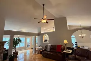 1067 Monticello Dr, Monroe, GA 30655 - Photo 6