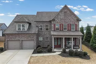 541 Edgewater Dr, Canton, GA 30115 - Photo 2