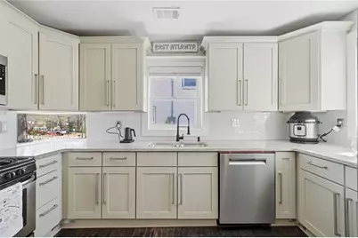 1655 Glenwood Avenue SE, Atlanta, GA 30316 - Photo 10