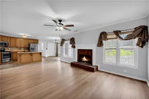 790 River Overlook Dr, Lawrenceville, GA 30043 - Photo 16