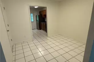 4067 Coopers Hill Dr SE, Smyrna, GA 30080 - Photo 10