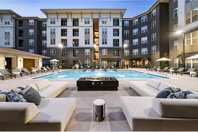 501 W Waugh Street #B1, Dalton, GA 30720 - Photo 2