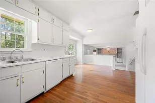 4000 Pinehurst Pl, Decatur, GA 30034 - Photo 8