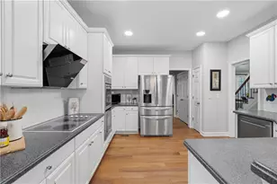 6455 Rutherford Pl, Suwanee, GA 30024 - Photo 14