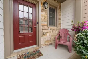 1310 Township Cir, Alpharetta, GA 30004 - Photo 2