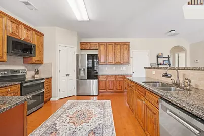 2153 Splitrail Trail, Buford, GA 30519 - Photo 16