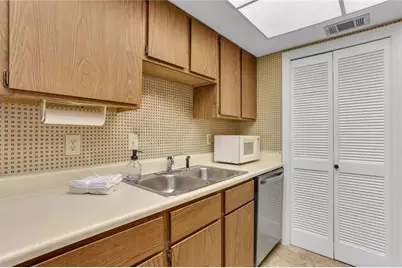 3445 Ivys Walk, Atlanta, GA 30340 - Photo 6