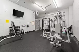 3060 Pharr Ct, Atlanta, GA 30305 - Photo 18