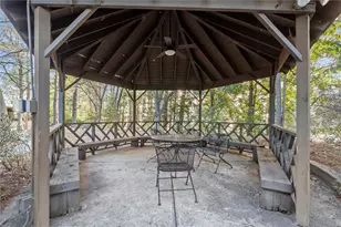 3060 Pharr Ct, Atlanta, GA 30305 - Photo 22