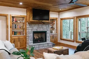 171 Huckleberry Ln, Mineral Bluff, GA 30559 - Photo 38