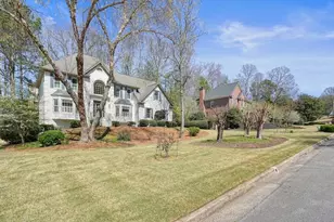 1815 Windsor Wood Dr, Roswell, GA 30075 - Photo 2