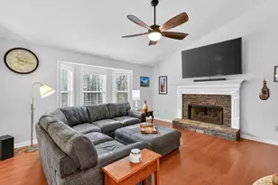 215 Sterling Dr, Canton, GA 30115 - Photo 4