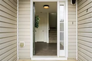 2533 Stonegate Dr NW, Acworth, GA 30101 - Photo 4