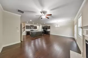 342 Braemore Mill Dr, Lawrenceville, GA 30044 - Photo 10