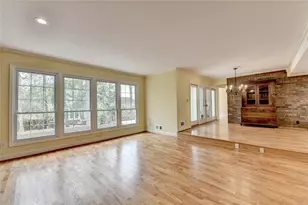 5000 Redcliff Ct, Dunwoody, GA 30338 - Photo 18