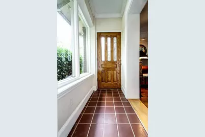 162 Peachtree Hills Avenue NE, Atlanta, GA 30305 - Photo 2