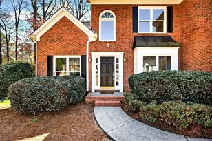 420 Wentworth Downs Ct, Johns Creek, GA 30097 - Photo 2