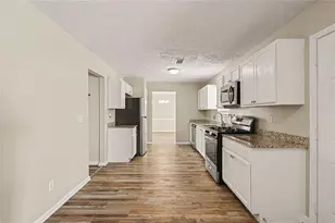 771 Conisburgh Ct, Stone Mountain, GA 30087 - Photo 8