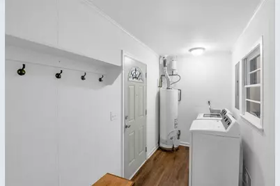 5593 Laurel Lane NW, Lilburn, GA 30047 - Photo 26