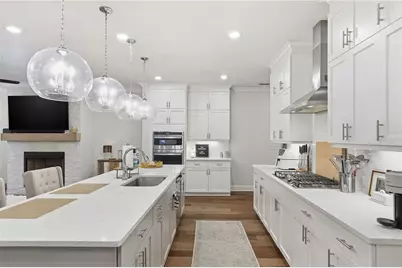 5054 Sealy Circle, Peachtree Corners, GA 30092 - Photo 8