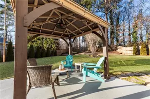 330 Devon Ct, Alpharetta, GA 30004 - Photo 52