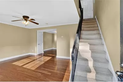 37 Villa Court SE, Smyrna, GA 30080 - Photo 8