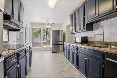 256 Jefferson Circle, Macon, GA 31220 - Photo 12