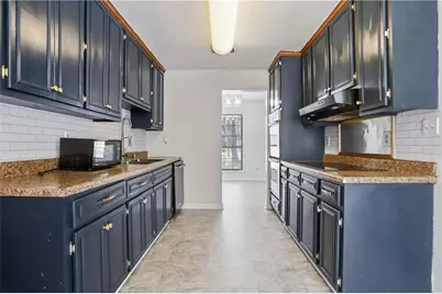 256 Jefferson Circle, Macon, GA 31220 - Photo 2