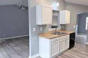 5695 Cedar Croft Ln, Lithonia, GA 30058 - Photo 14