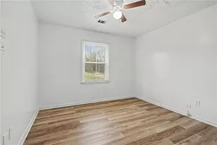 400 Hemlock Dr, Lawrenceville, GA 30046 - Photo 14