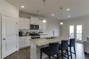 6790 Scarlet Oak Way, Flowery Branch, GA 30542 - Photo 8