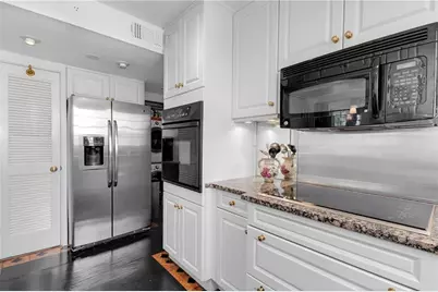 1325 Peachtree Street NE #401, Atlanta, GA 30309 - Photo 20