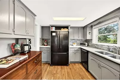 1310 Winburn Drive, East Point, GA 30344 - Photo 14