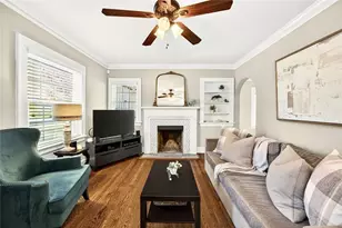 1310 Winburn Dr, East Point, GA 30344 - Photo 4