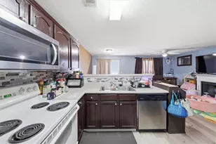 7222 Alicias Way, Morrow, GA 30260 - Photo 12