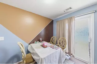 7222 Alicias Way, Morrow, GA 30260 - Photo 10