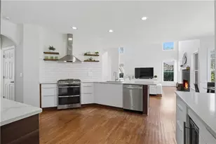 12350 Broadleaf Ln, Alpharetta, GA 30005 - Photo 6