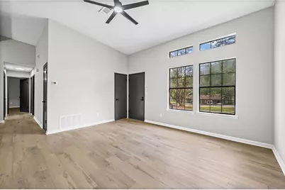 7823 Chase Woods Drive, Jonesboro, GA 30236 - Photo 6